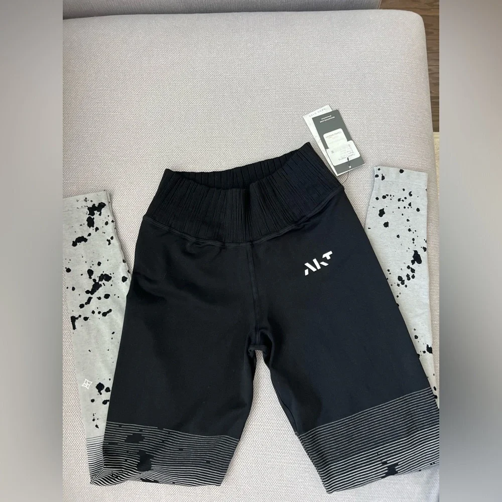 NUX High Waist Ombre Leggings - Picture 4 of 10